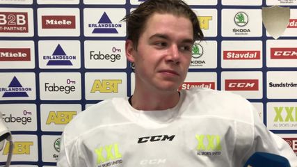Alexander Holtz inför nattens draft