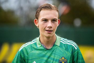 Två DIF-spelare EM-kvalar med P16-landslaget