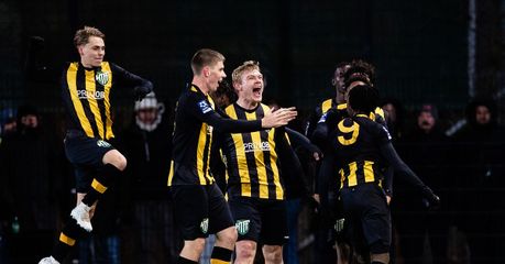 Fotboll: Fördel Hammarby TFF i superettankvalet – slog Örebro i första mötet