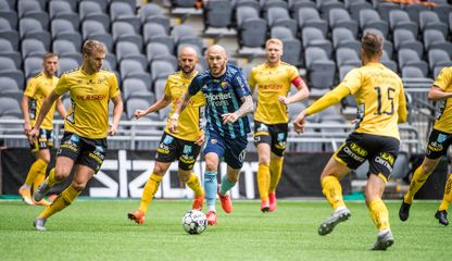 Efter aik och uppehåll, Inför Ellos