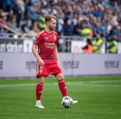 Avstämning med Jacob Une Larsson