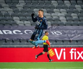 Ulvestad målskytt i hemmapremiären samt nya klubbar för Tino och Colley!