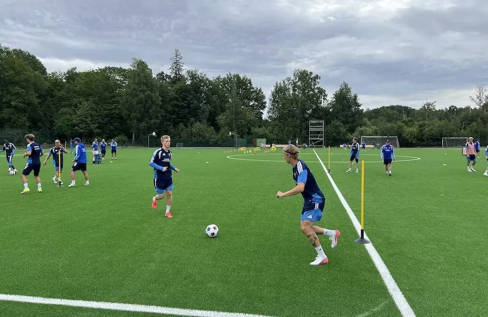 Träningsrapport från Kaknäs: ”Bo, låt bollen vara” - Fotboll Sthlm